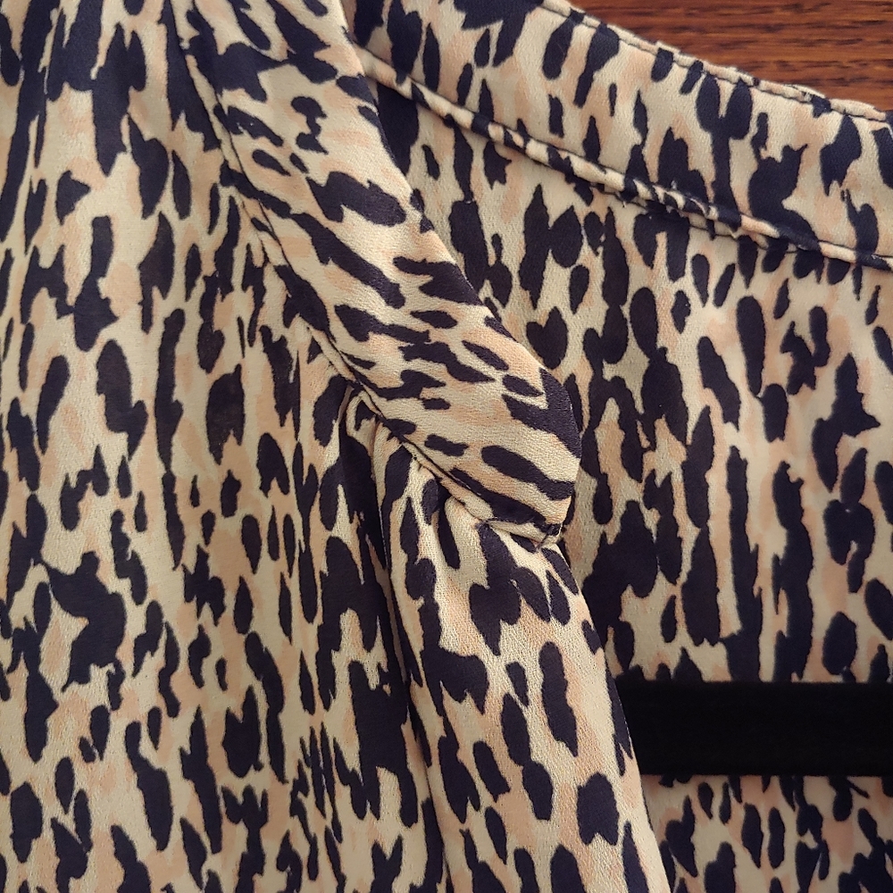 Tunic - Picture 4 of 6